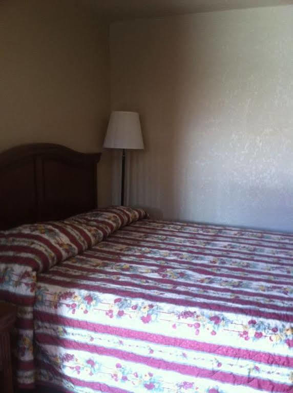 White Mountain Motel Springerville ภายนอก รูปภาพ